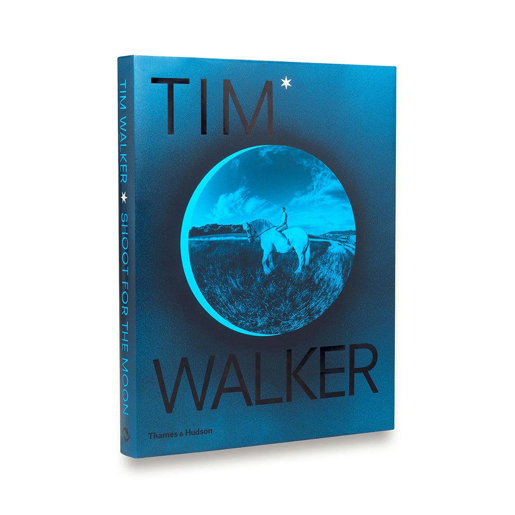 Tim Walker: Shoot for the Moon – WOAW